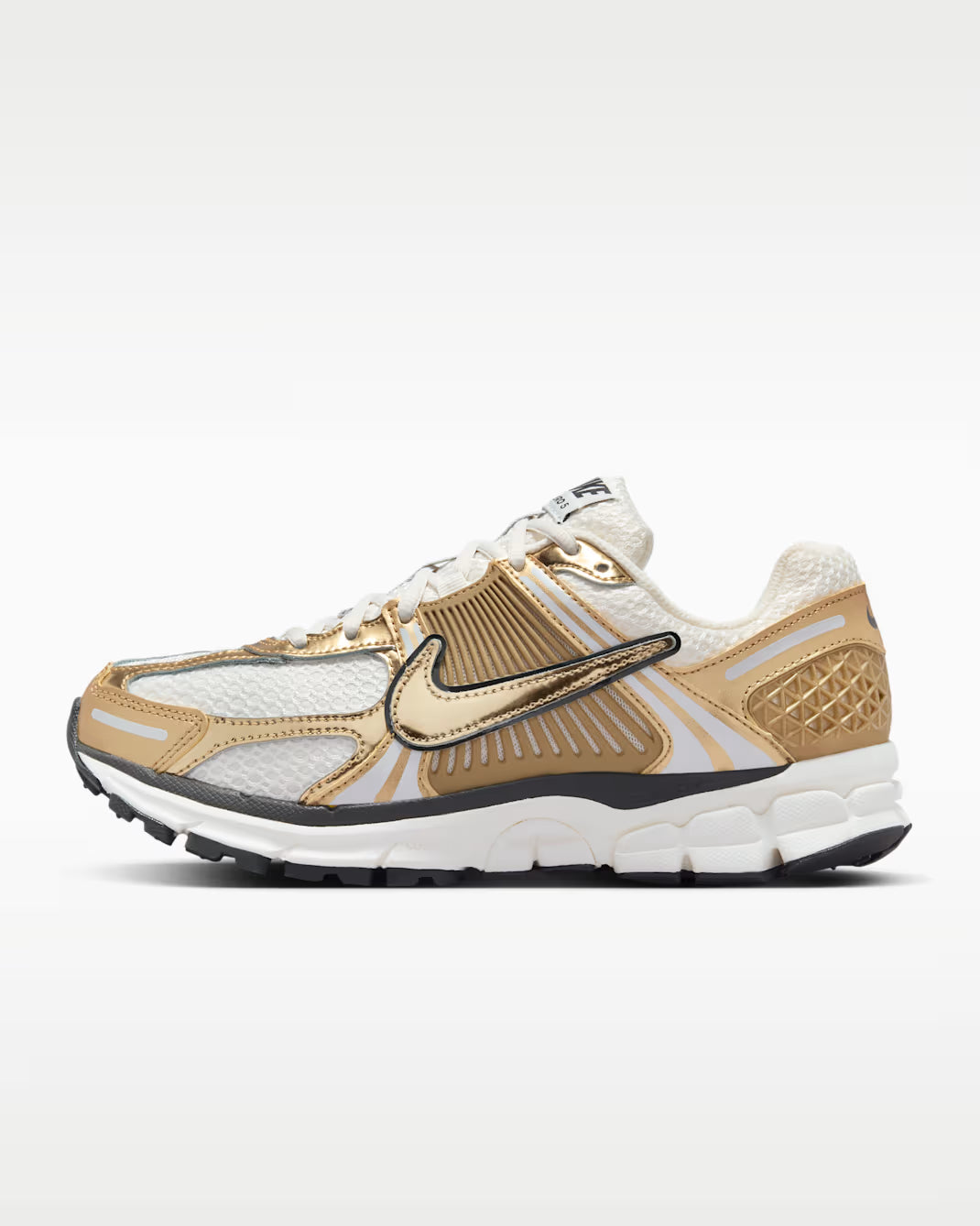 Vomero 5 Metallic Gold
